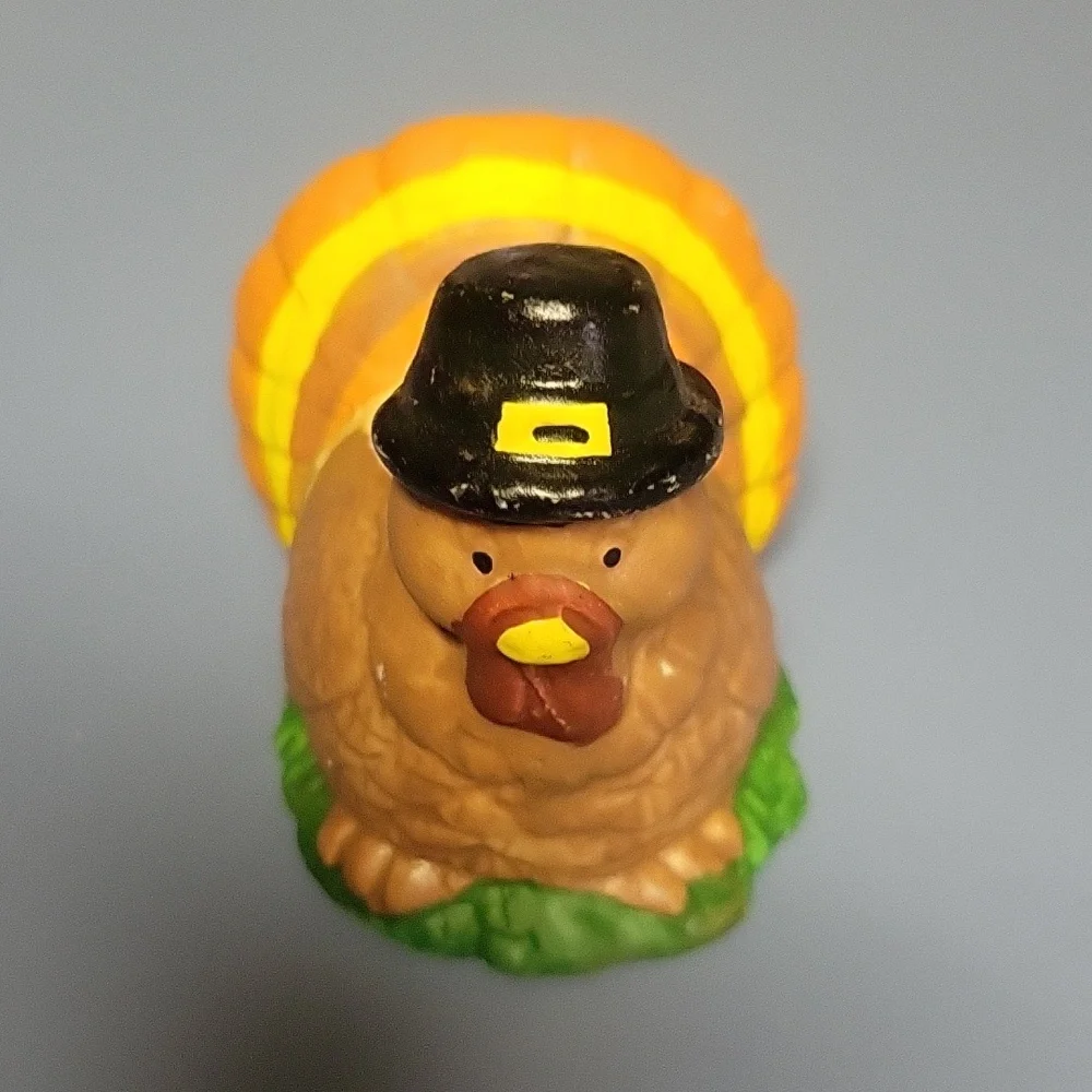 Hand painted turkey candle sticks and white candles - Picture 3 of 10